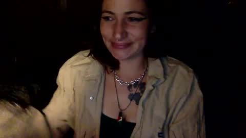 Snapshot of arielwyld chatting on November 15, 1:47 am ariel colin when hes here online show from November 15, 1:47 am