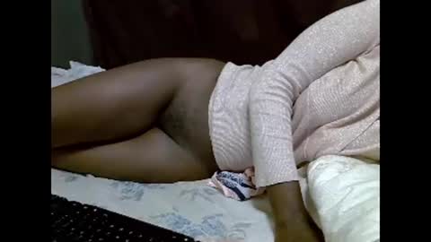 Snapshot of aries_eve chatting on February 26, 10:47 am aries_eve online show from February 26, 10:47 am