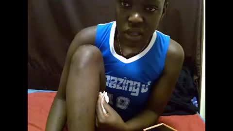 Snapshot of aries_eve chatting on March 11, 6:21 am aries_eve online show from March 11, 6:21 am