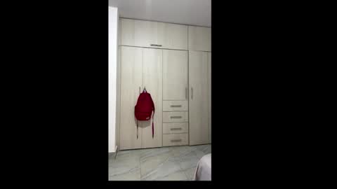 Snapshot of aries_plays chatting on December 13, 7:53 pm aries_plays online show from December 13, 7:53 pm