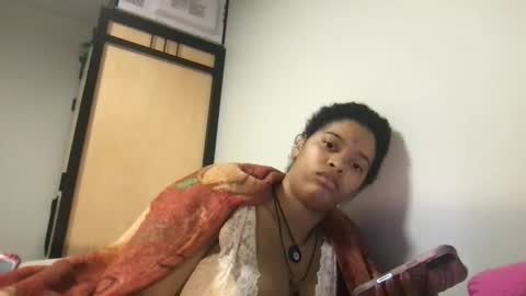 ariessisbetter online show from March 30, 8:43 pm