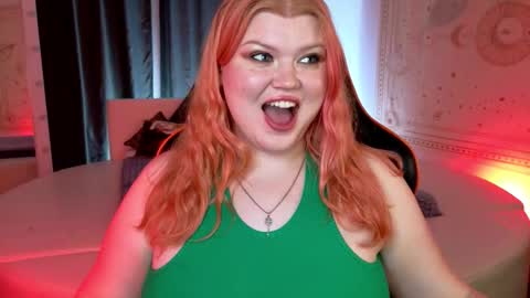 Snapshot of ariettaheart chatting on December 3, 11:08 am Adele online show from December 3, 11:08 am