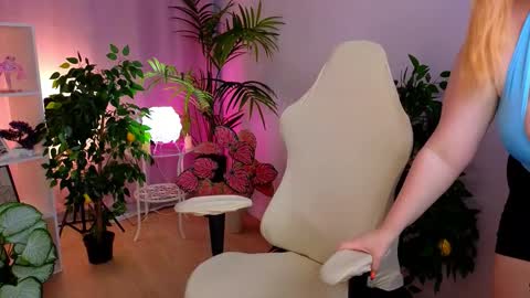 Adele online show from March 26, 3:50 pm