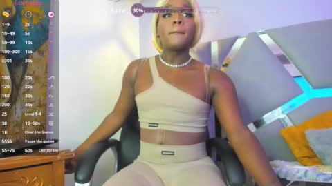 Snapshot of arii_xxx chatting on September 18, 7:49 pm ari 3 online show from September 18, 7:49 pm