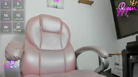 Snapshot of arii_xxx chatting on May 27, 10:40 pm ari 3 online show from May 27, 10:40 pm
