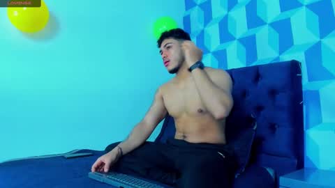 Snapshot of ariies13 chatting on February 26, 11:41 am Ariies13 online show from February 26, 11:41 am