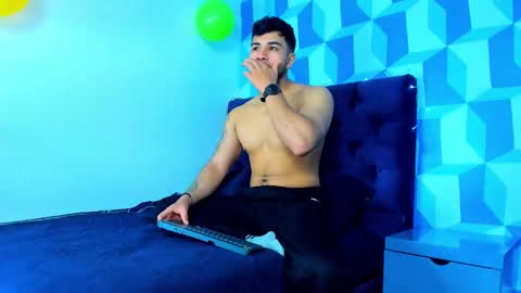 Snapshot of ariies13 chatting on February 27, 11:41 am Ariies13 online show from February 27, 11:41 am