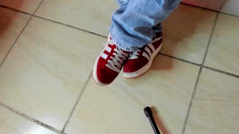 Snapshot of ariies13 chatting on November 13, 7:35 pm Ariies13 online show from November 13, 7:35 pm