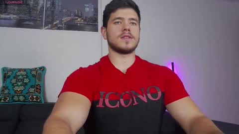 A n g e l  f r o m  H e l l online show from November 20, 1:33 pm