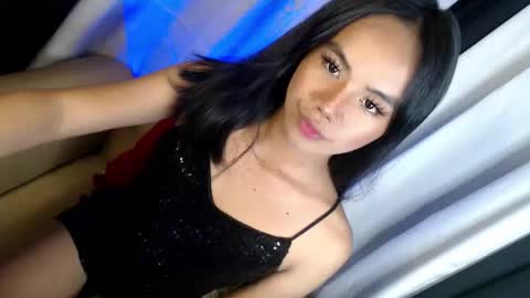 hi follow me its ARI  online show from November 21, 10:47 am