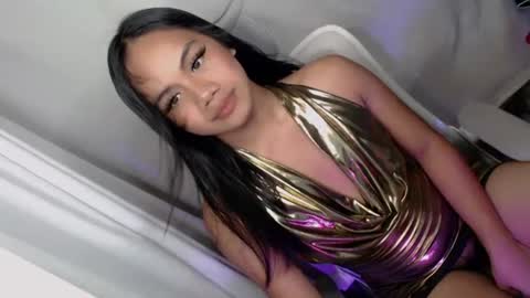 hi follow me its ARI  online show from June 18, 11:47 am