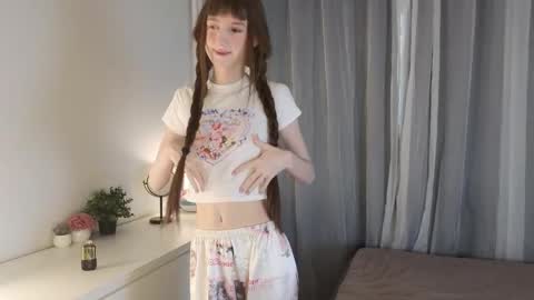 Arina online show from April 4, 3:09 pm