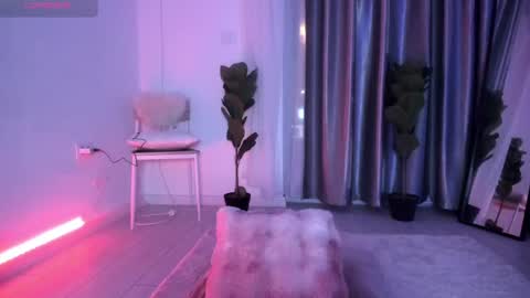 ArinaRave online show from April 17, 8:12 pm