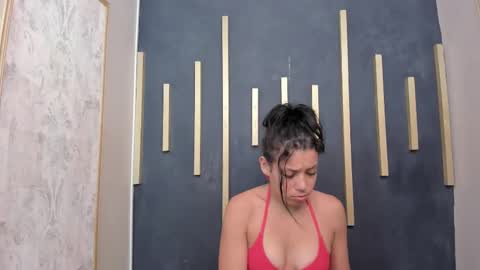 Snapshot of aris_emma chatting on December 21, 8:27 pm Aris Emma online show from December 21, 8:27 pm