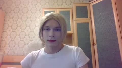 ariya2007 online show from July 8, 7:51 pm
