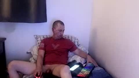 luv2benawty online show from March 7, 1:13 am