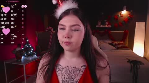Snapshot of arizonaa_muse chatting on December 18, 12:29 pm Astrid online show from December 18, 12:29 pm