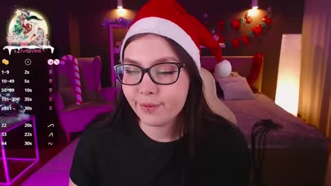 Snapshot of arizonaa_muse chatting on December 23, 12:30 pm Astrid online show from December 23, 12:30 pm