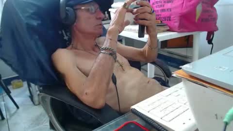 armaduradeacero online show from January 12, 6:24 pm