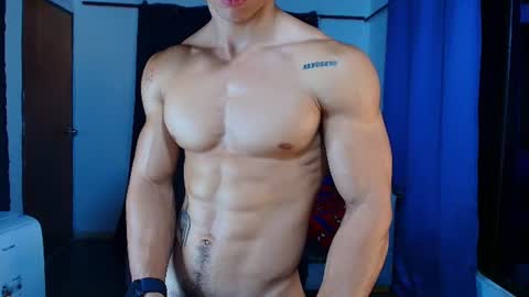 Snapshot of arnold_black69 chatting on July 3, 1:12 am arnold black online show from July 3, 1:12 am