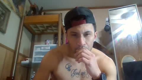 Snapshot of aroddriguezz2020 chatting on January 21, 6:33 am aroddriguezz2020 online show from January 21, 6:33 am