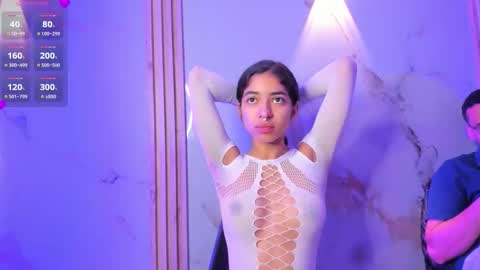 aron and molly online show from November 26, 11:55 am