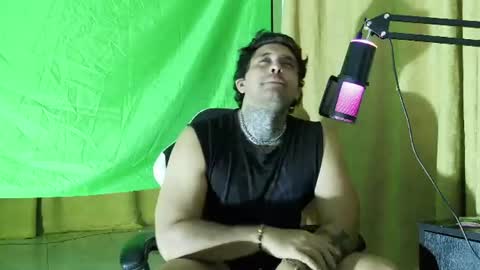 aronmiller online show from July 15, 2:06 am