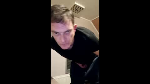 Snapshot of aronne824 chatting on December 22, 1:35 am aronne824 online show from December 22, 1:35 am