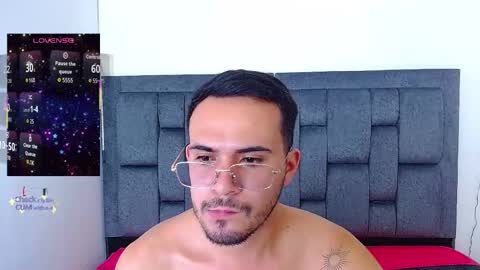 Snapshot of arontrey21_ chatting on September 23, 2:03 am Adrian online show from September 23, 2:03 am