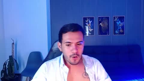 Snapshot of arontrey21_ chatting on October 9, 10:30 pm Adrian online show from October 9, 10:30 pm