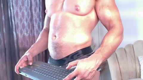   online show from April 12, 8:36 pm