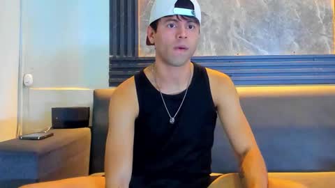 Aroon   online show from January 10, 8:32 pm