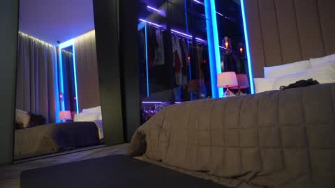 Adele online show from December 13, 9:13 am