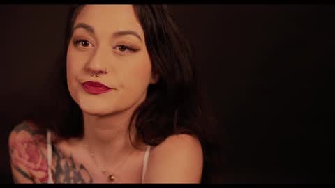 Snapshot of artegirlx chatting on January 31, 7:51 pm Maya online show from January 31, 7:51 pm