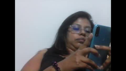 Snapshot of artemis951223 chatting on December 14, 12:01 am Artemis online show from December 14, 12:01 am