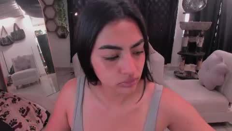 Snapshot of artemis_020 chatting on August 5, 1:03 pm FENIX online show from August 5, 1:03 pm