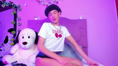 Artemis online show from April 14, 8:04 pm