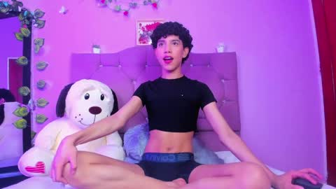 Artemis online show from April 15, 7:10 pm