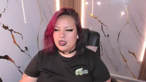 Snapshot of arthemisa_tayy chatting on July 8, 5:12 am Arthemisa online show from July 8, 5:12 am