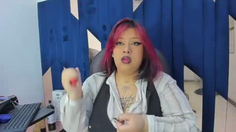 Snapshot of arthemisa_tayy chatting on July 24, 5:05 am Arthemisa online show from July 24, 5:05 am