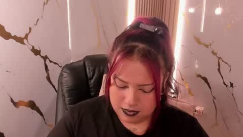 Snapshot of arthemisa_tayy chatting on July 25, 4:32 am Arthemisa online show from July 25, 4:32 am