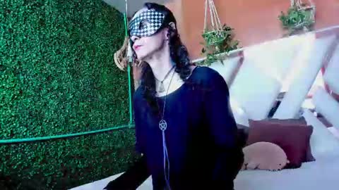 Arthemisa online show from July 22, 4:43 pm
