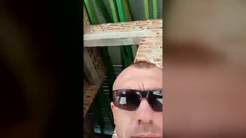 arthur0287 online show from July 2, 7:03 am
