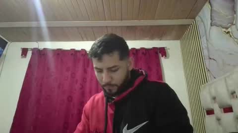 arthur1718 online show from March 26, 12:17 am