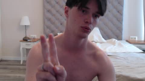 Snapshot of arthur__king chatting on May 29, 2:59 pm Arthur online show from May 29, 2:59 pm