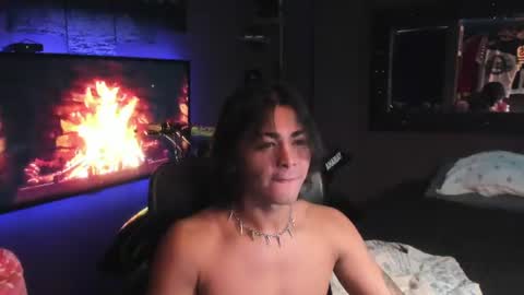 I AM HERE online show from July 3, 2:07 am