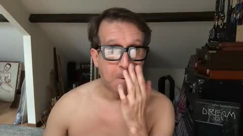 artisterotic online show from February 20, 10:16 am