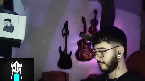 Snapshot of artorias_4 chatting on December 15, 4:51 am artorias 4 online show from December 15, 4:51 am