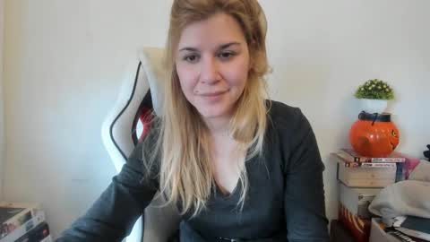 MIA online show from February 25, 1:17 pm