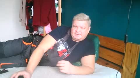 Snapshot of artuditu55 chatting on January 16, 11:26 am artuditu36 online show from January 16, 11:26 am